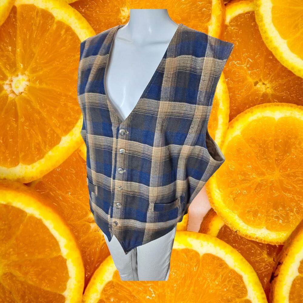 Claybrooke Men's Cotton Quilted Plaid‎ Button Closure Vest Size XL